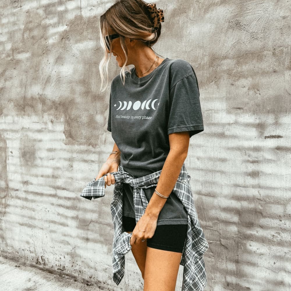 Moon Phase Tee - Pepper - Mommy Apparel