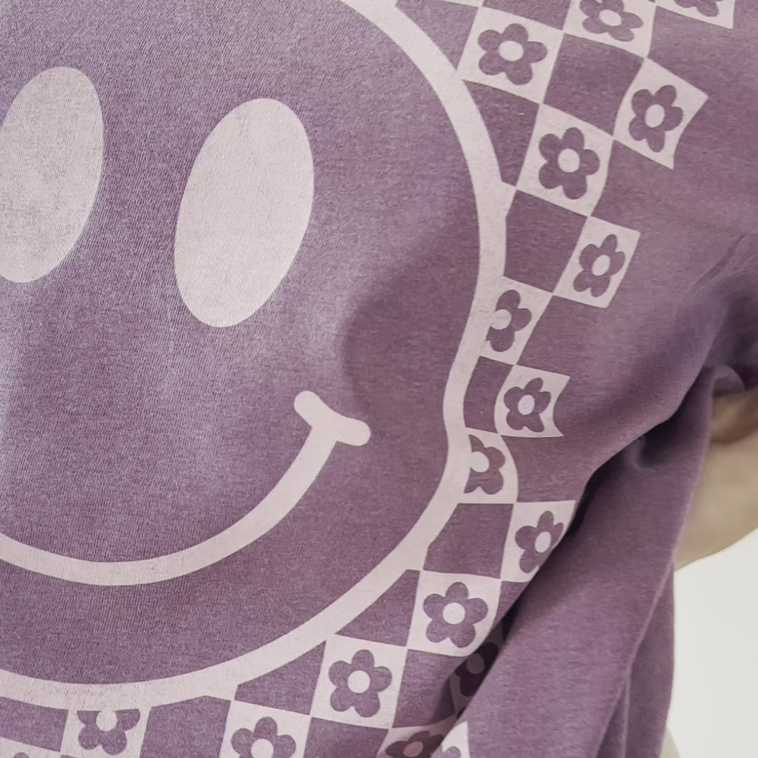 Smiley Daisy Checkerboard Tee - Berry
