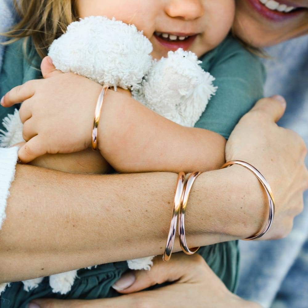 Personalized Rose Gold Mama & Me Set - Baby Bangles