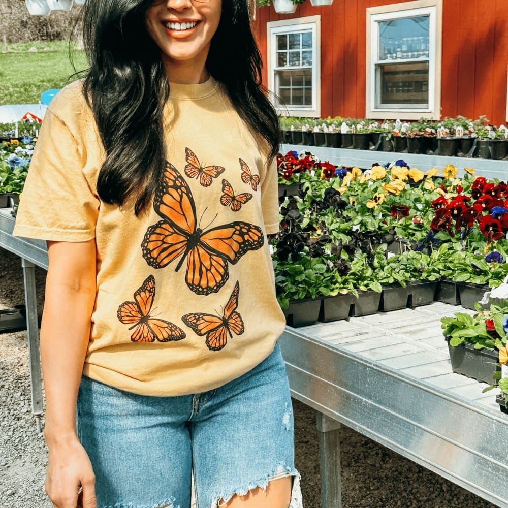 Butterflies Tee - Mommy Apparel