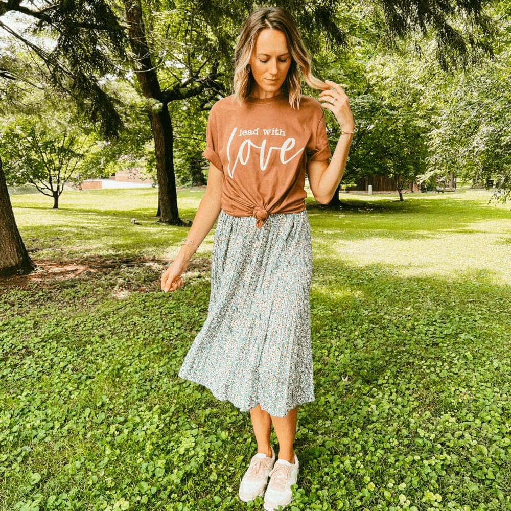 Lead with Love Tee - Mommy Apparel
