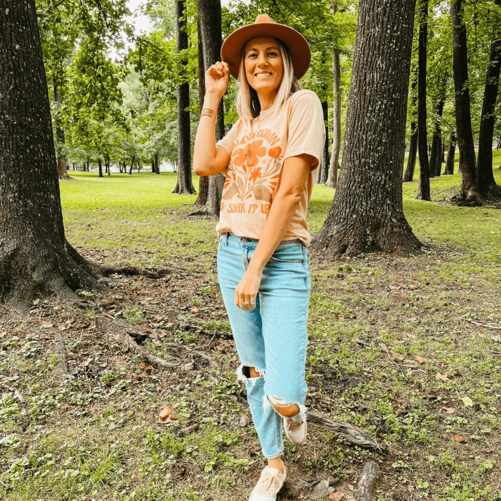 Slow Down Tee - Sand Dune - Mommy Apparel
