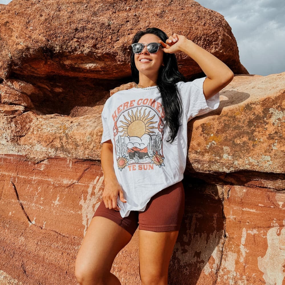 Vintage Here Comes The Sun Tee - Mommy Apparel