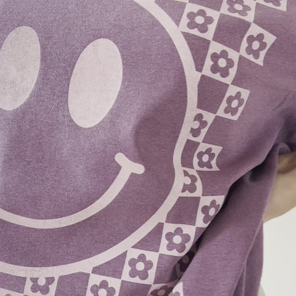 Smiley Daisy Checkerboard Tee - Berry
